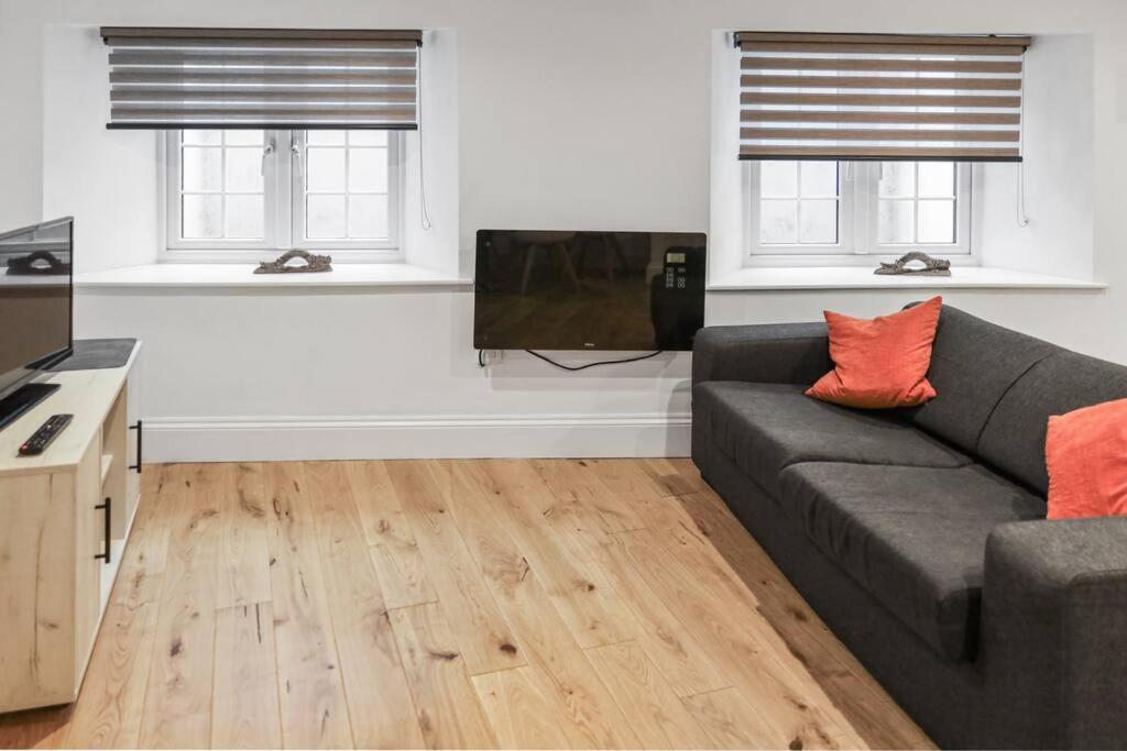Cosy 1-Bdr W/ Free Parking In Central Reading Exterior photo