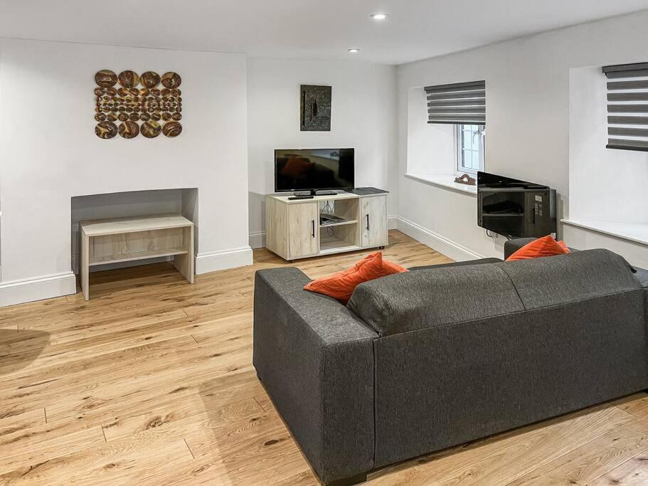 Cosy 1-Bdr W/ Free Parking In Central Reading Exterior photo